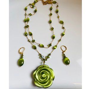 2-Strand Beautiful Glass Flower Necklace w: Matching Earrings